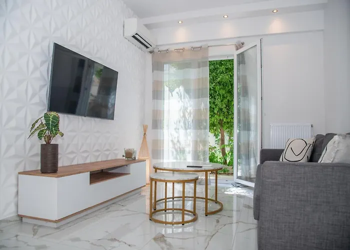 Valery\'S Artistic Home