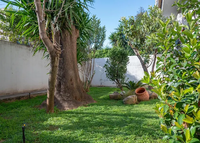 Valery\'S Artistic Home