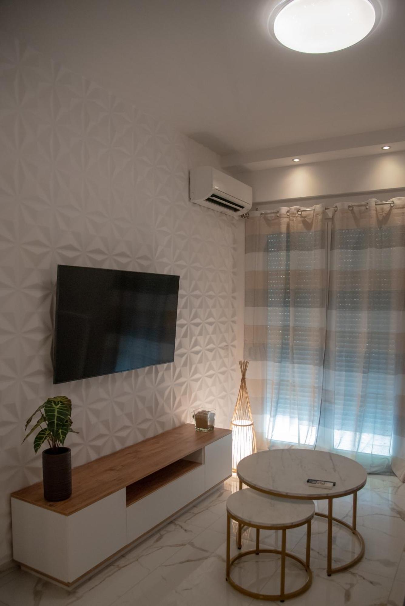 Valery's Artistic Appartement *