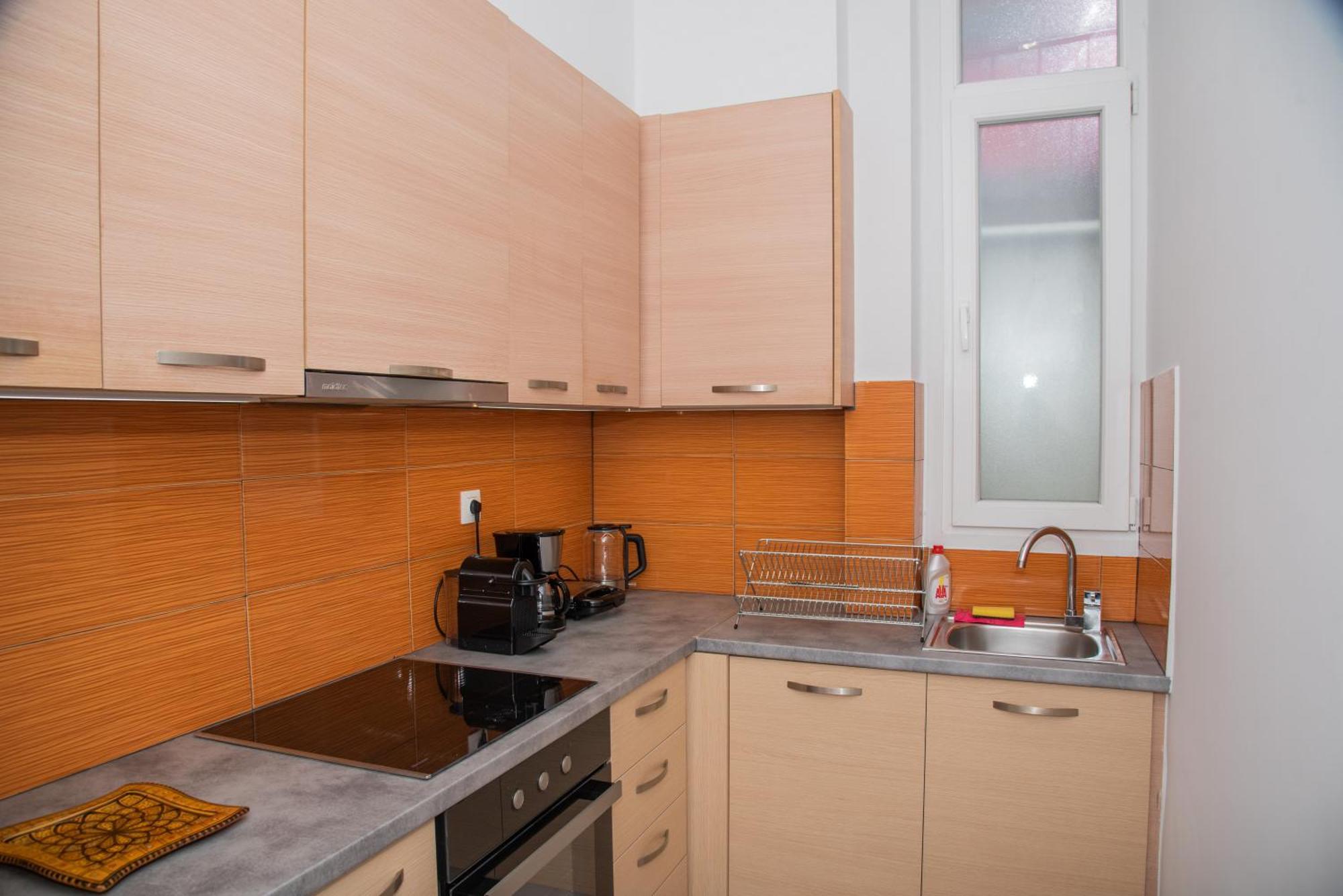 Valery's Artistic Appartement