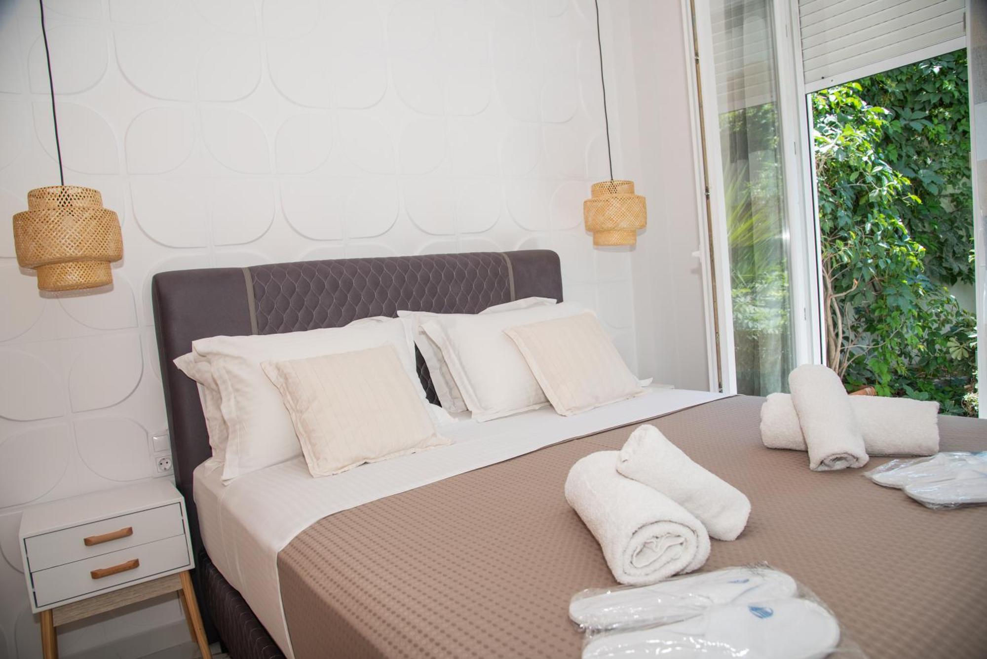 Valery's Artistic Apartment Athens